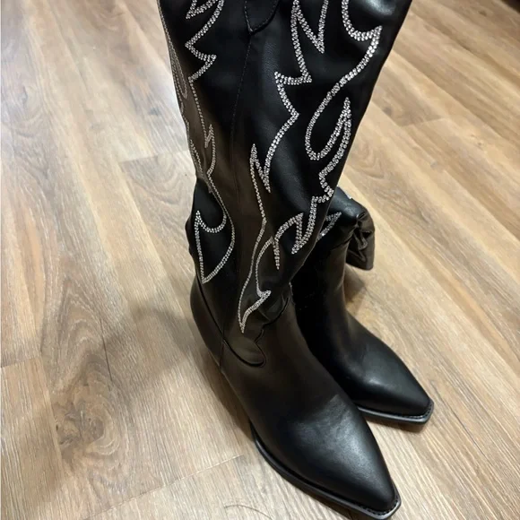 Black Western Embellished Boots - Picture 3 of 3